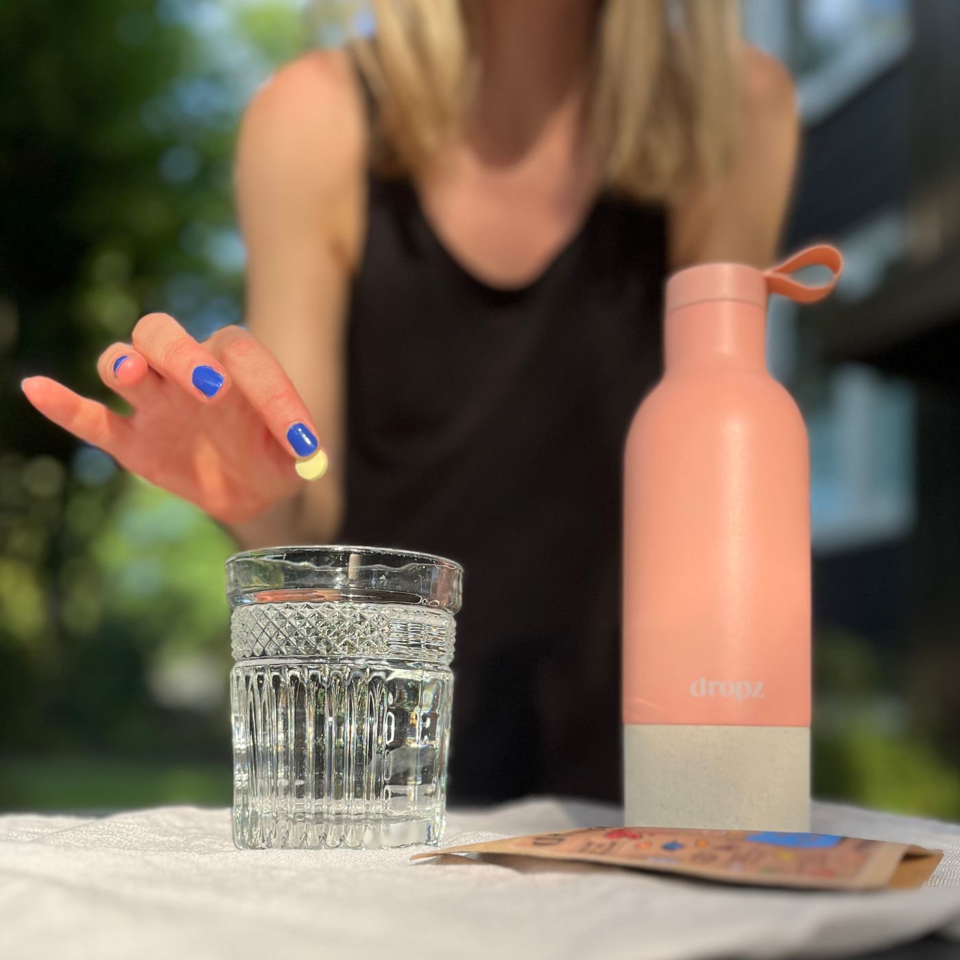 dropz bottle pink - 0.5 L with storage compartment